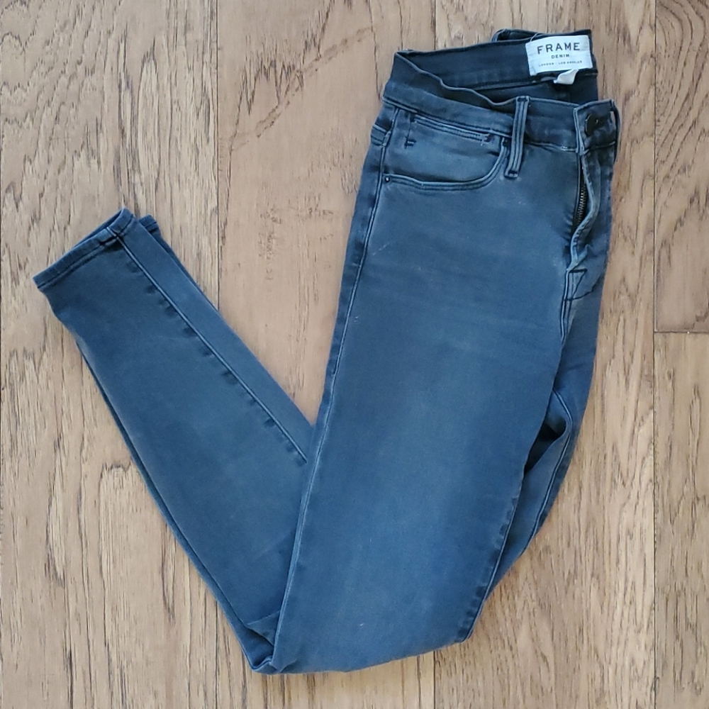 Frame Le High Skinny Jeans